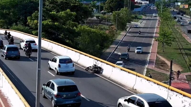 Motociclista que morreu após cair de viaduto em Aracaju estava indo para o primeiro dia de trabalho, diz família