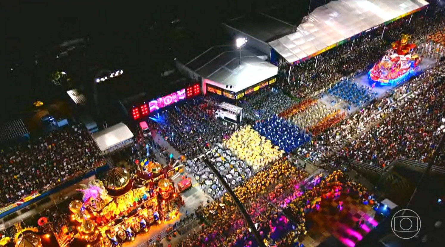 Quem julga o carnaval de SP? Saiba como funciona a seleção dos jurados