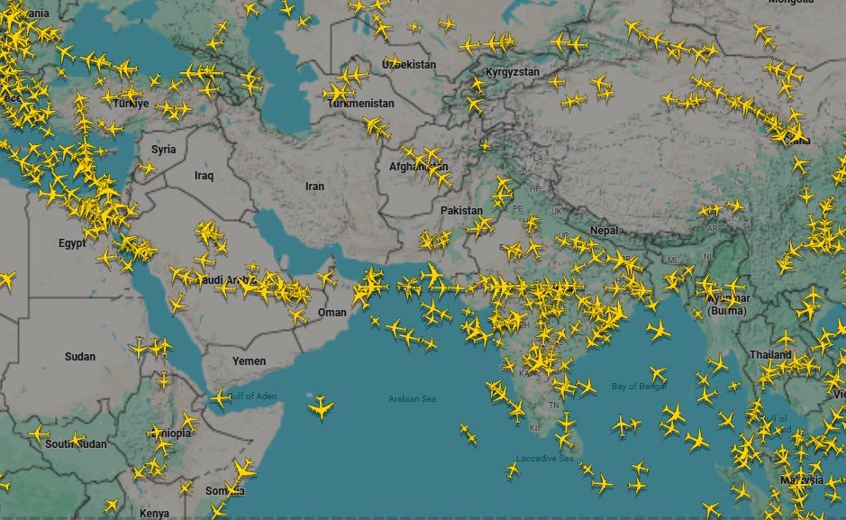 Espaço aéreo do Irã fica vazio após ataques dos EUA e Israel