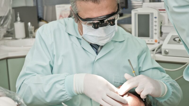 Cuidar bem dos dentes é bom para o cérebro