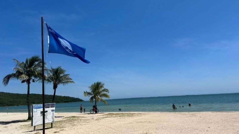 Região tem 11 praias reconhecidas internacionalmente pelo selo Bandeira Azul