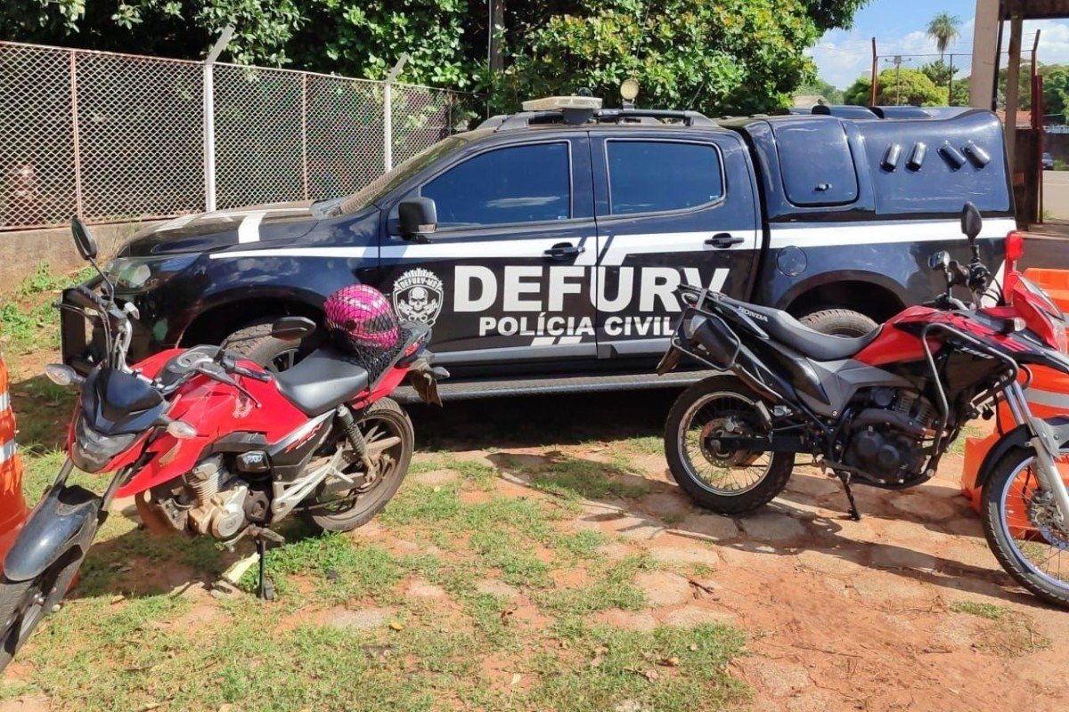 VÍDEO: dupla é presa suspeita de furtar mais de 30 motos em Campo Grande