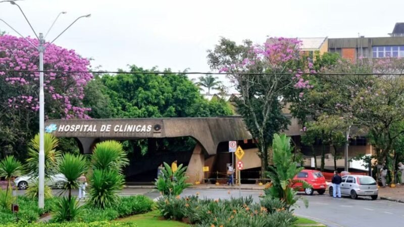 Motociclista fica ferido após bater contra carreta parada na Rodovia dos Bandeirantes em Campinas