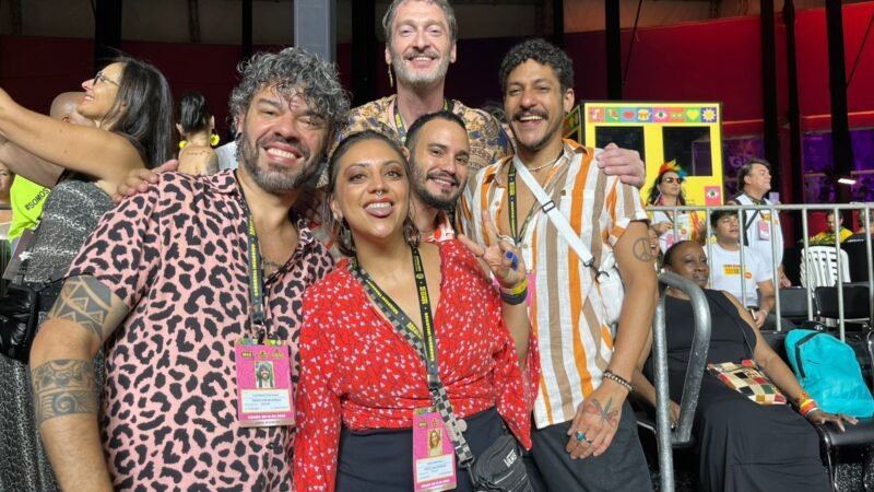 Inclusão na avenida: amigos surdos, 4 irmãos cegos e um menino autista vivem carnaval em área inclusiva no Sambódromo