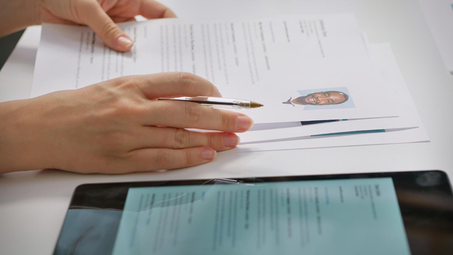 As 5 mentiras mais comuns nos currículos — e como elas são descobertas por recrutadores