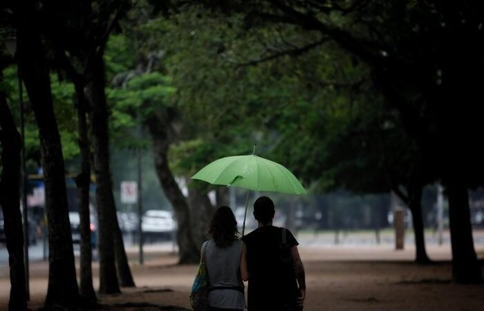 Frente fria traz temporal ao Sul às vésperas do outono; chuva forte avança pelo Sudeste e Centro-Oeste