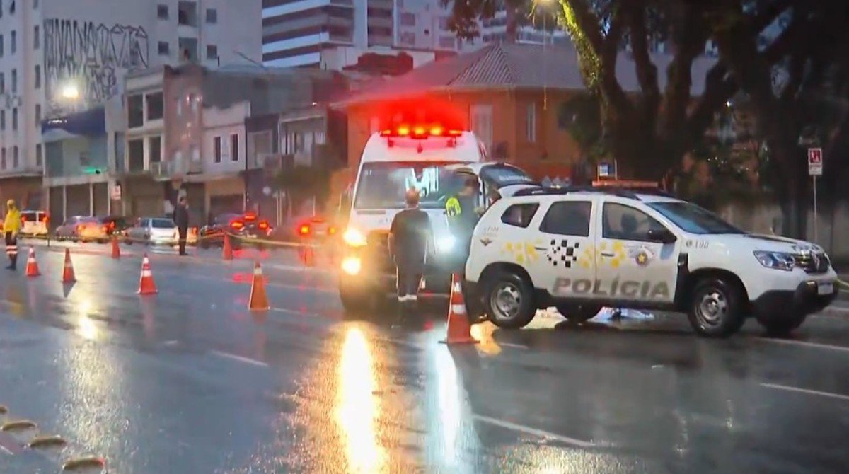 Ambulância atropela e mata homem que vivia em situação de rua na Consolação, Centro de SP