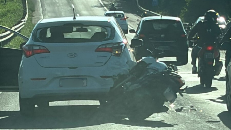 Motociclista é atropelado após batida na Rodovia Luiz de Queiroz, em Americana