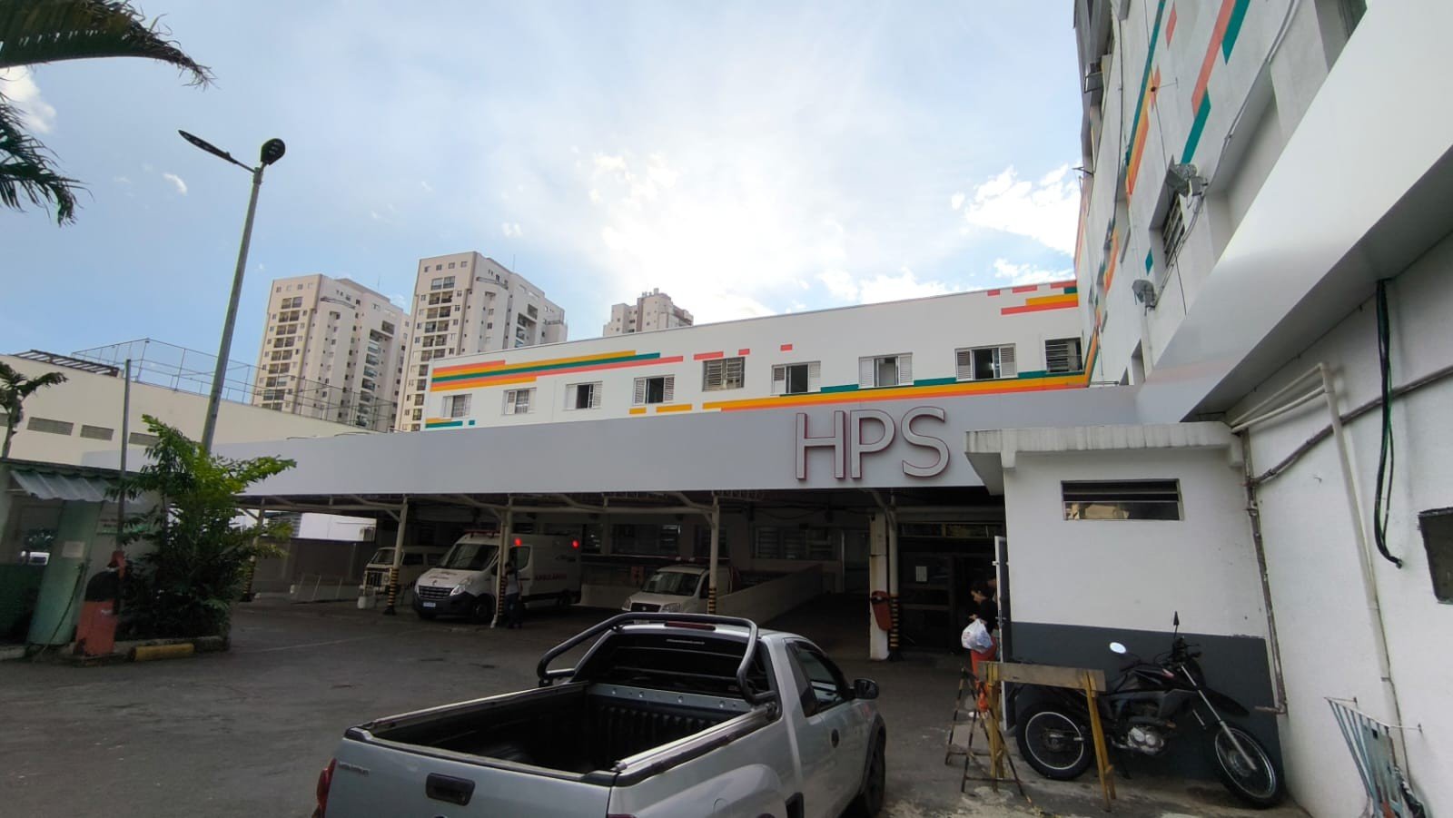 Paciente ameaça enfermeiras e quebra objetos no HPS de Juiz de Fora