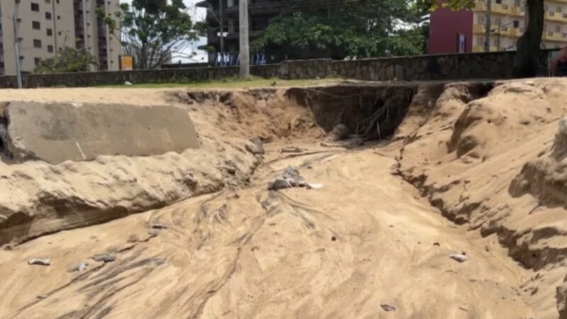 VÍDEO: moradores de Caraguatatuba reclamam de cratera na praia Martim de Sá