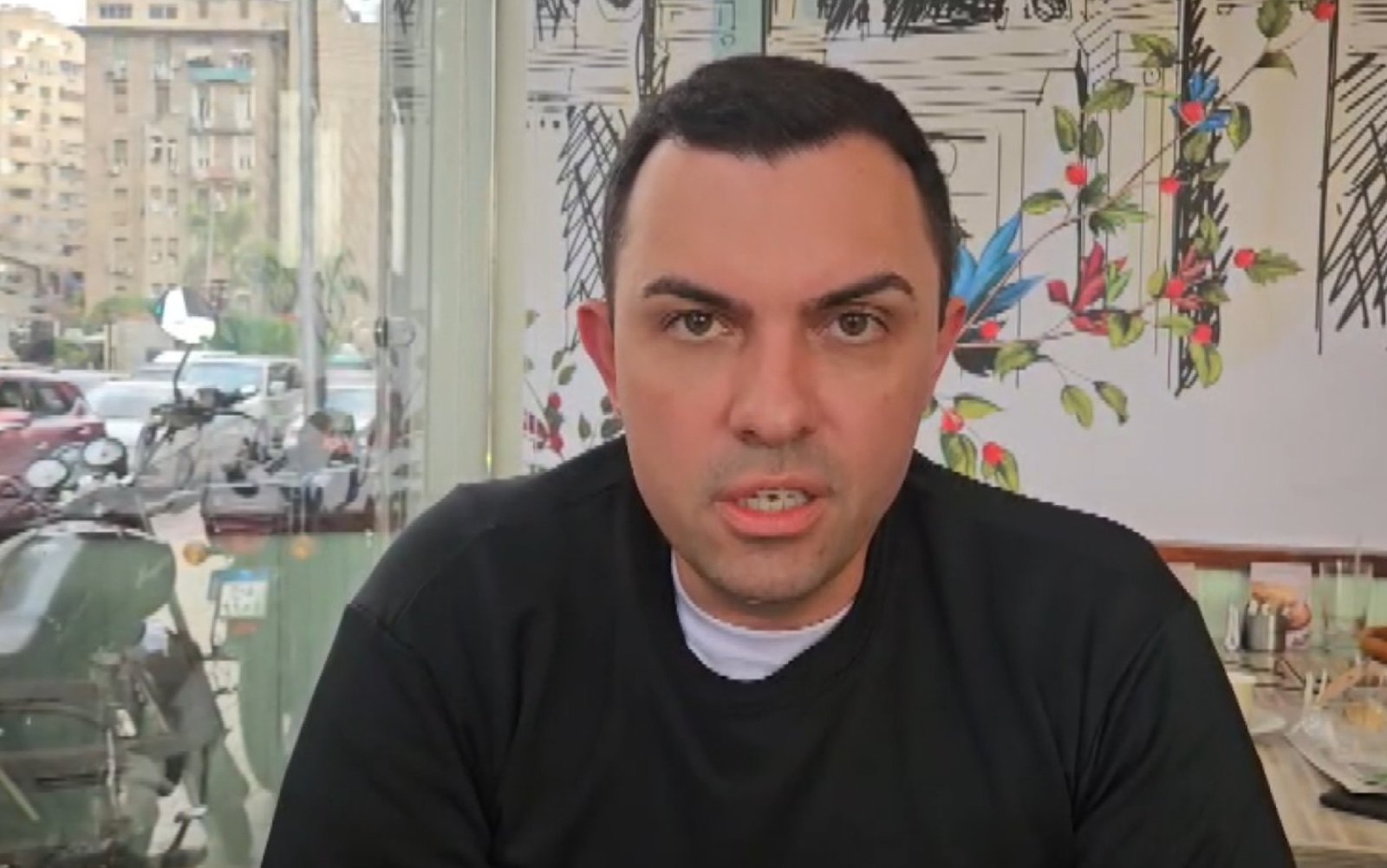 Empresário brasileiro fica ‘preso’ no Egito após pouso forçado em meio a ataques no Irã: ‘Estava no espaço aéreo de fogo cruzado’