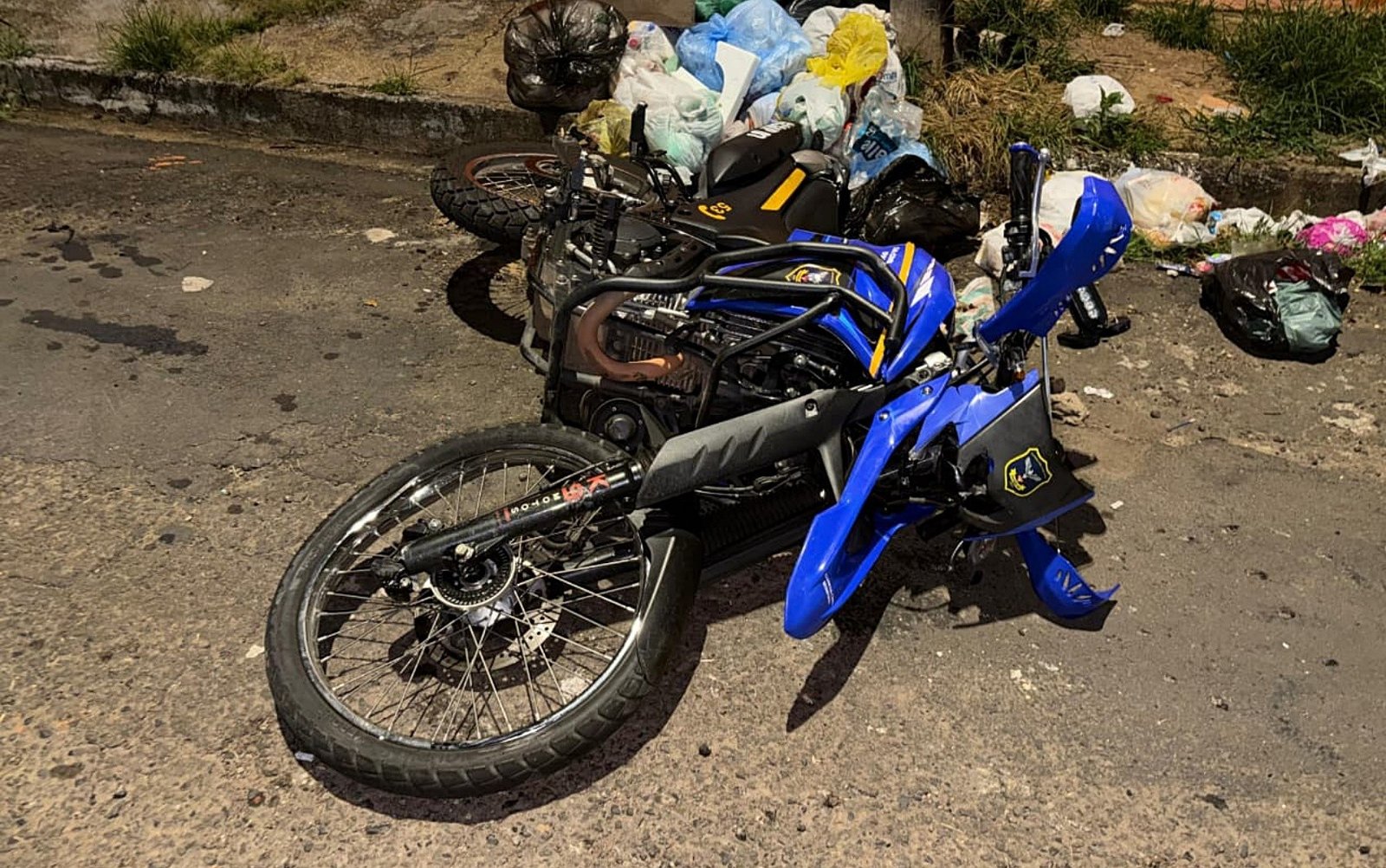 Adolescente de 15 anos morre em acidente de moto em Passos