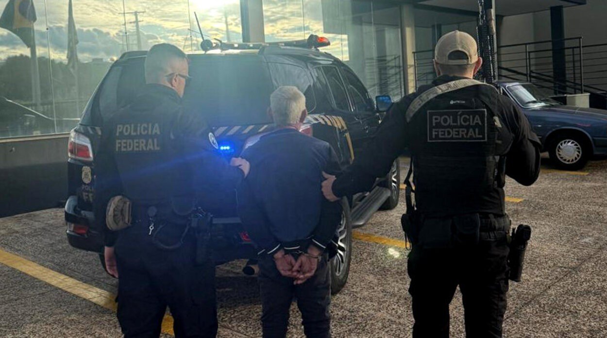 PF prende suspeito de armazenar e divulgar vídeos sexuais com menores no interior de SP