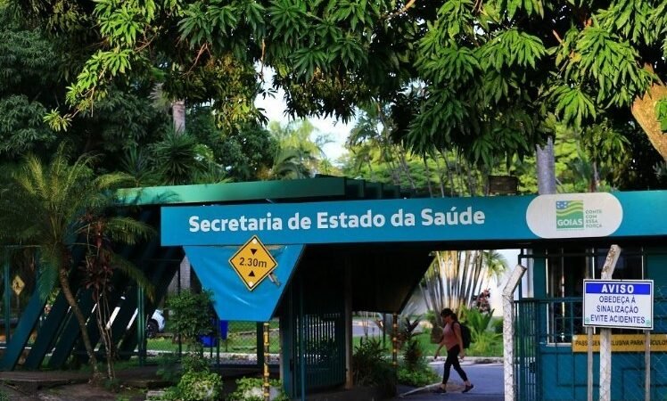 Concurso da Secretaria de Saúde de Goiás abre inscrições com 50 vagas e salários de R$ 10 mil