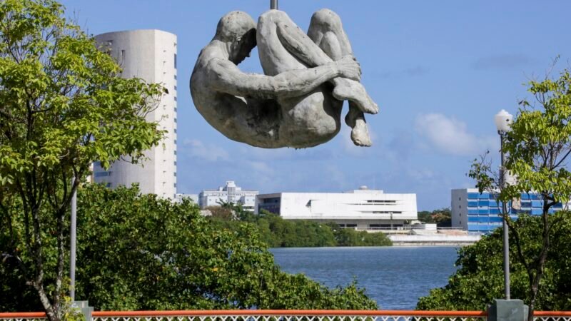 62 anos do golpe de 1964: mais de 600 membros da UFPE foram perseguidos pela ditadura militar e ao menos seis estudantes foram mortos