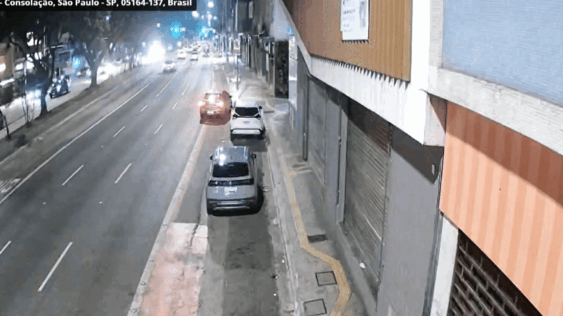 Explosão que abriu cratera na Rua da Consolação foi causada pelo acúmulo de gases inflamáveis dentro de galeria, diz Enel