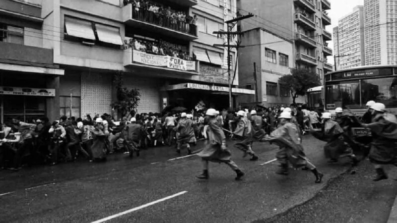 Mulher presa, torturada e expulsa do Brasil na ditadura receberá R$ 100 mil de indenização da União