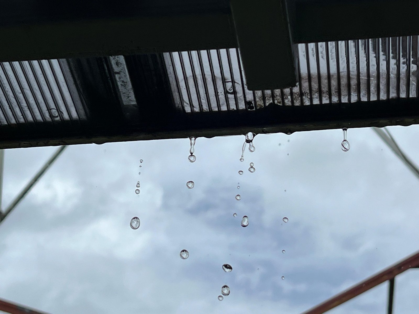 Inmet emite dois alertas de chuvas intensas para cidades de Roraima