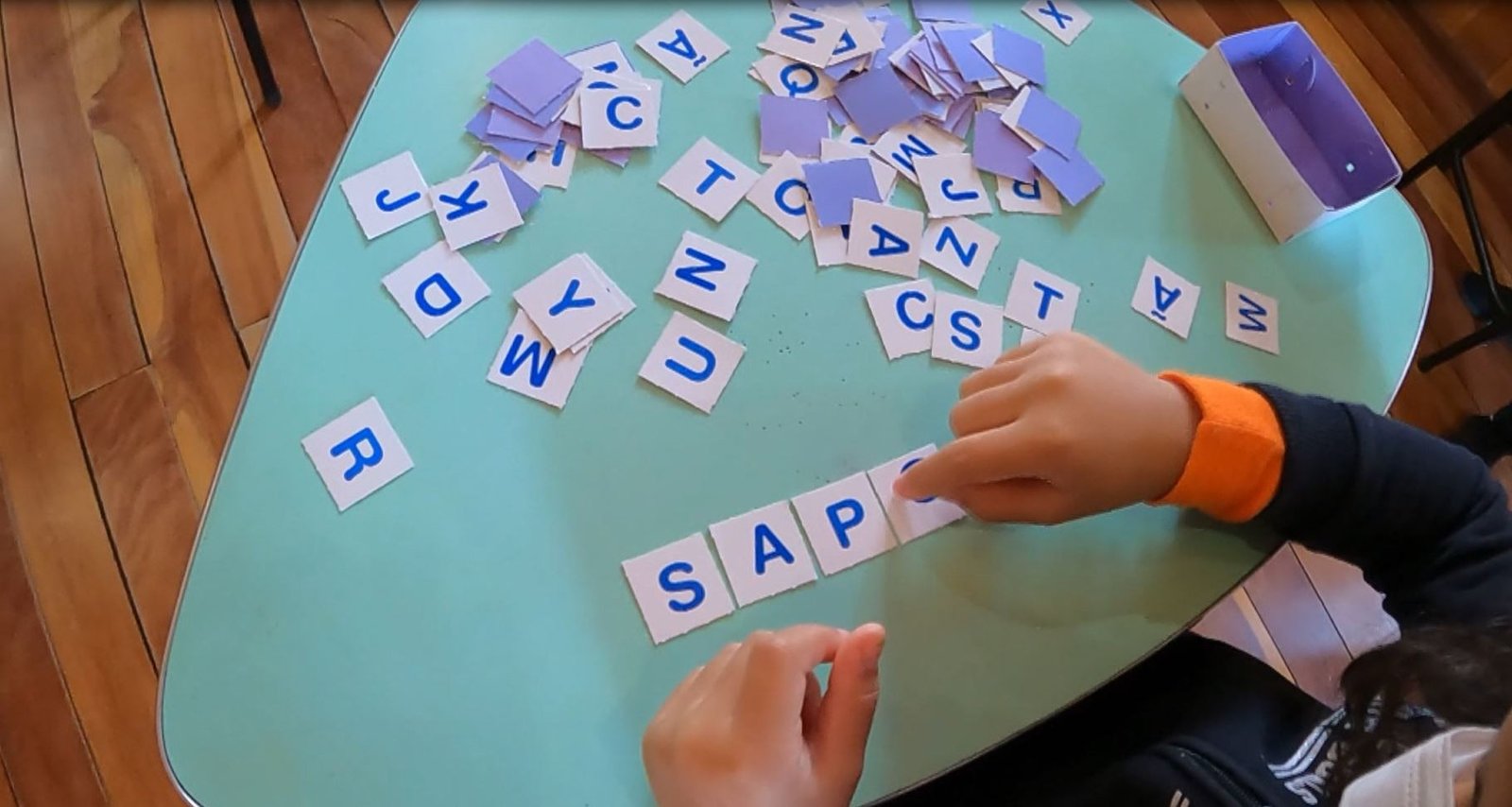 Apenas 16 municípios do AM atingem meta nacional de alfabetização para 2025, aponta levantamento