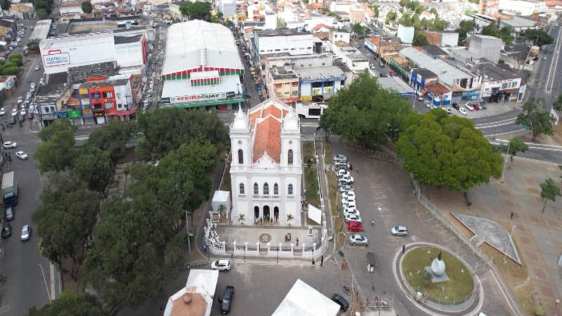 Veja o que abre e fecha no feriado de Tiradentes em Feira de Santana