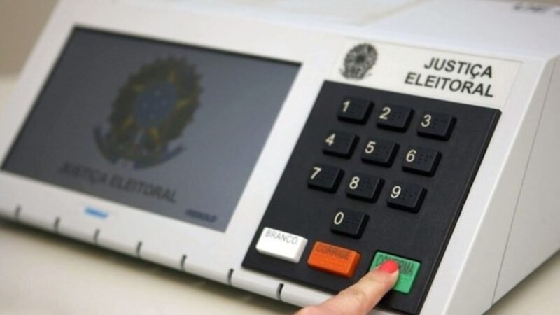 Título de eleitor: prazo para tirar e transferir documento termina em um mês