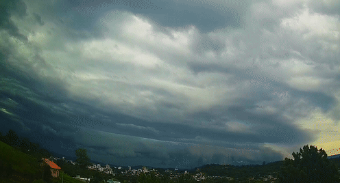 RS tem previsão de ciclone extratropical e frente fria