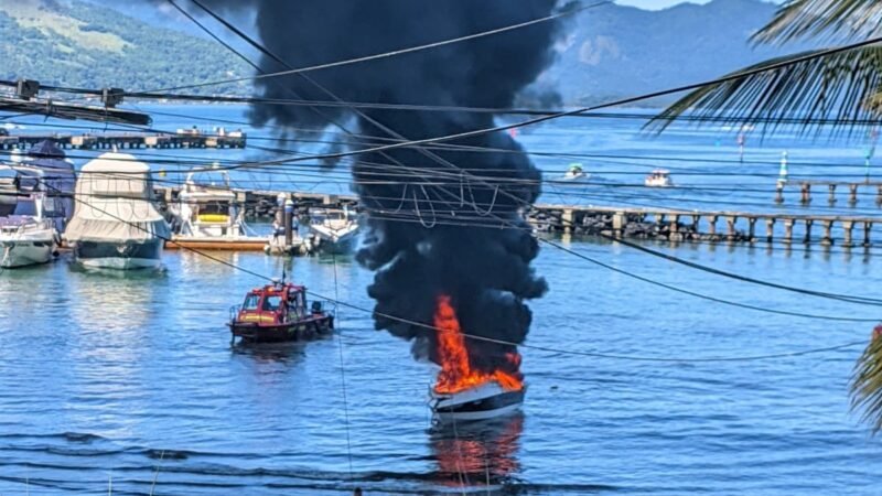 Fogo atinge embarcação e deixa dois feridos em Angra dos Reis