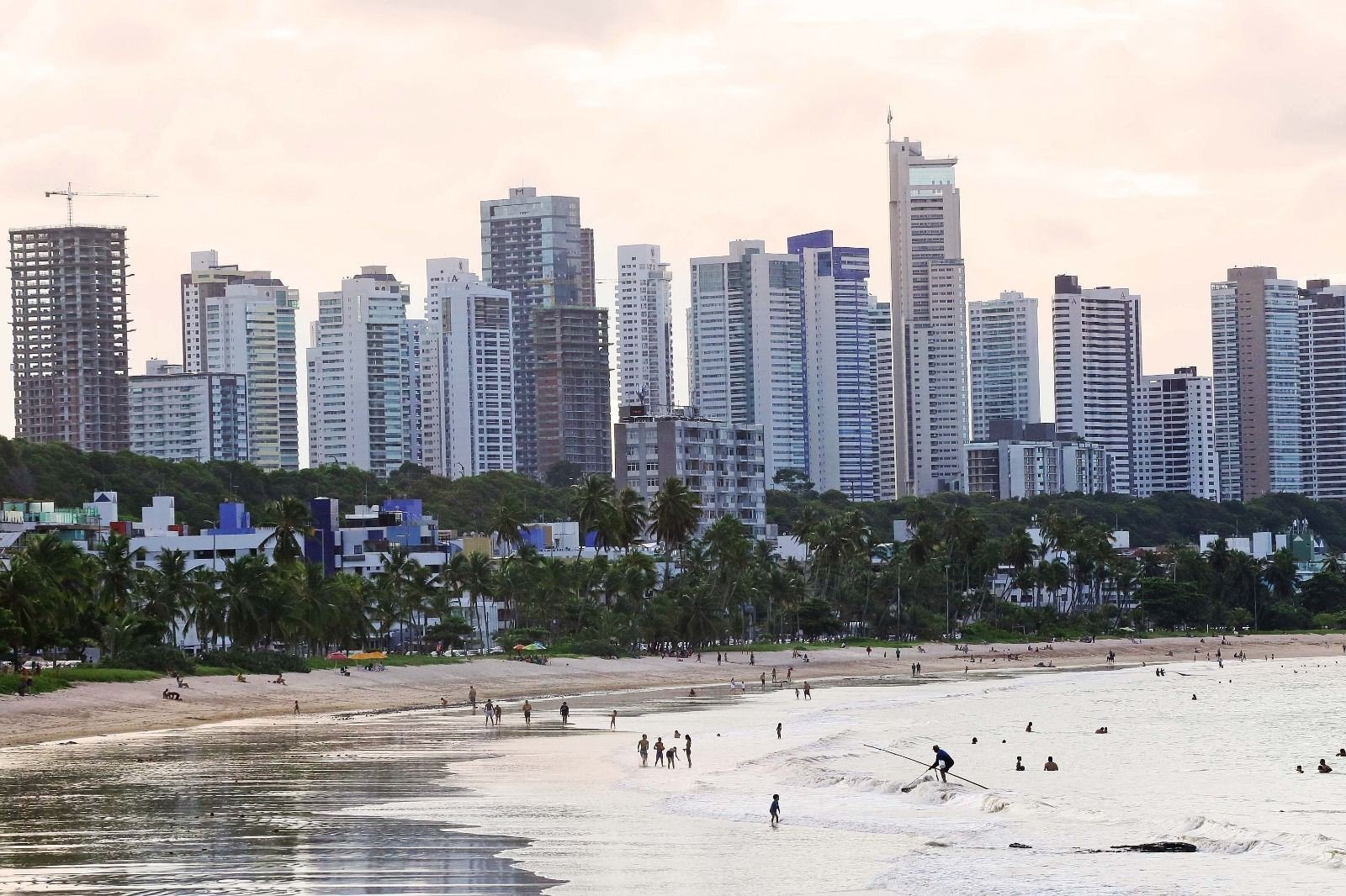 Litoral da Paraíba tem três trechos impróprios para banho; veja quais