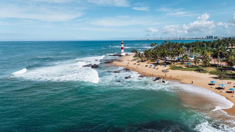 Salvador tem 17 praias impróprias para banho para banho durante fim de semana; veja lista