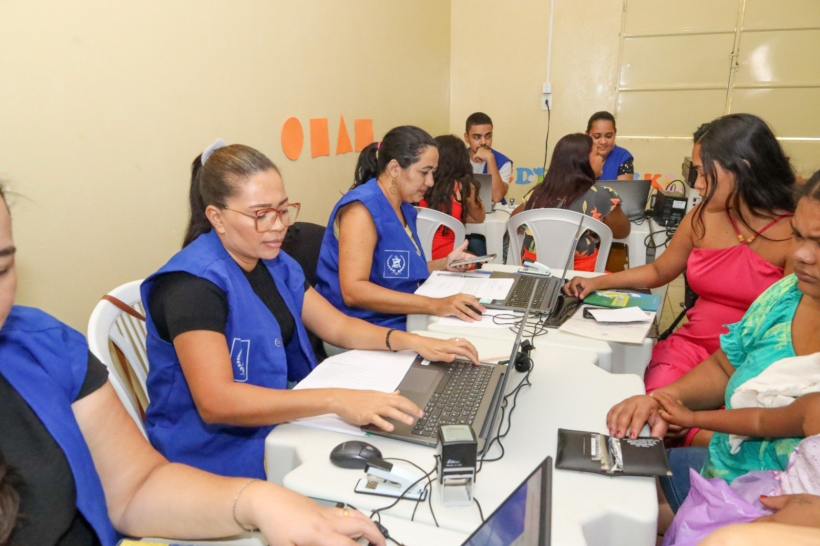 Mutirão do Bahia Meio Dia oferece serviços gratuitos de saúde para cuidadores de pessoas com autismo em Salvador