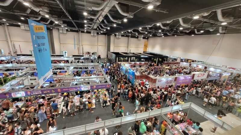 Bienal do Livro Bahia 2026: confira tudo que precisa saber para curtir o  evento literário em Salvador