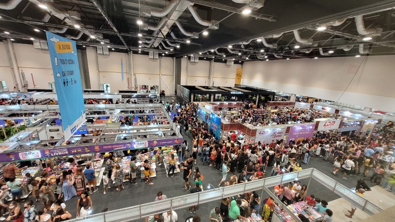 Bienal do Livro Bahia 2026: confira tudo que precisa saber para curtir o  evento literário em Salvador