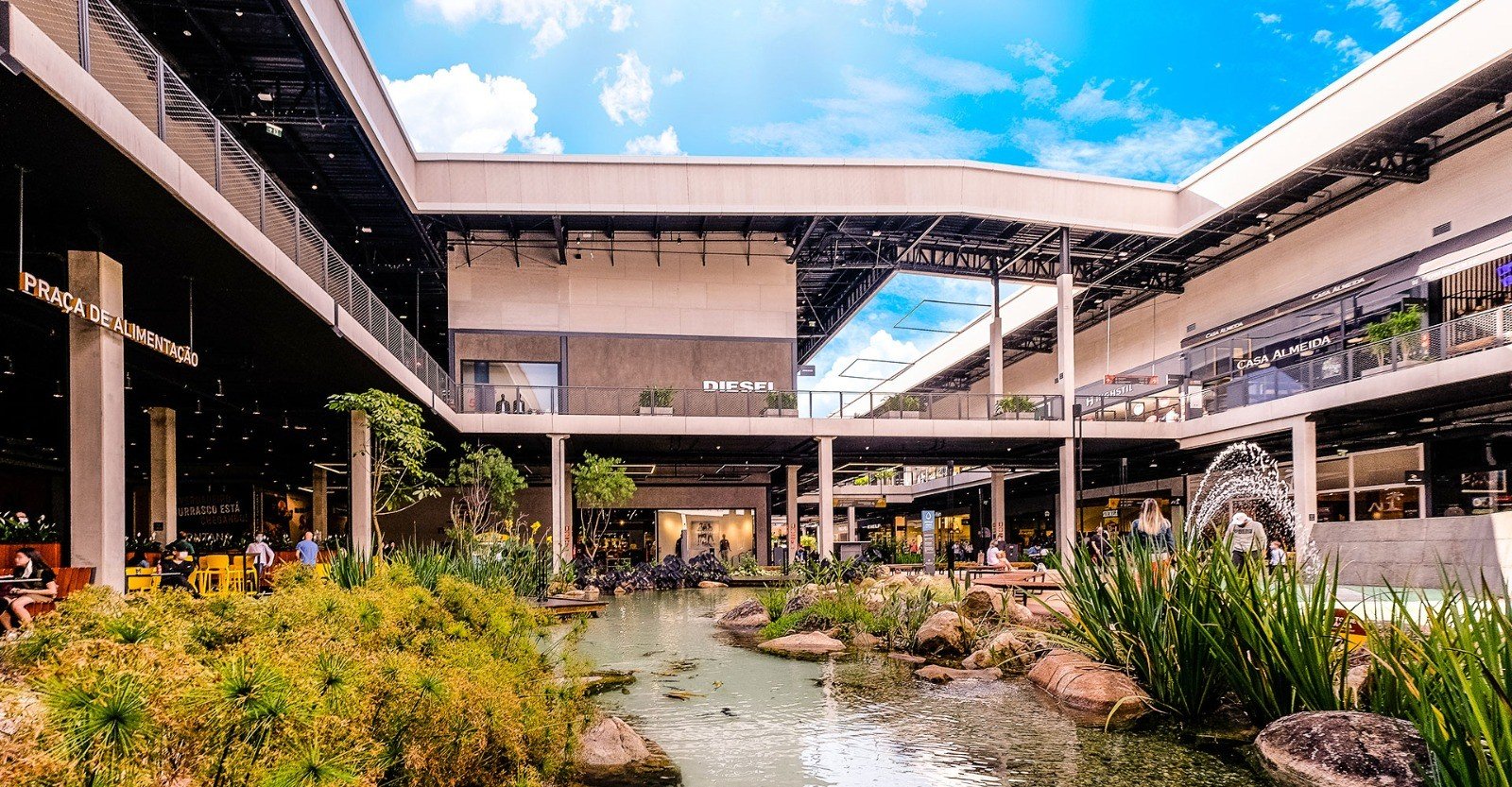 Shoppings do Alto Tietê têm 76 vagas de emprego nesta terça-feira; veja lista