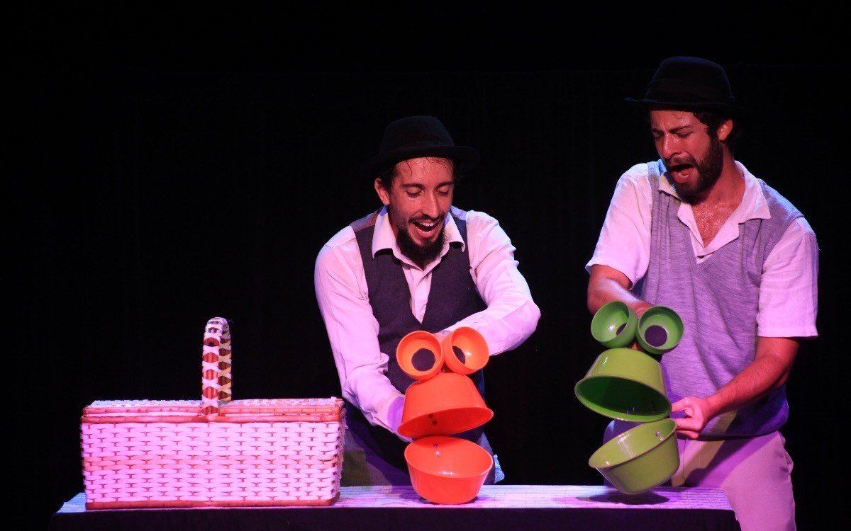 Fundação Bauminas leva apresentações teatrais e musicais gratuitas a Cataguases