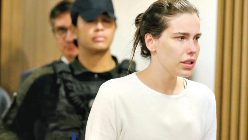 Advogada acusada de matar ex-sogro e a mãe dele envenenados é condenada por perseguir ex-namorado