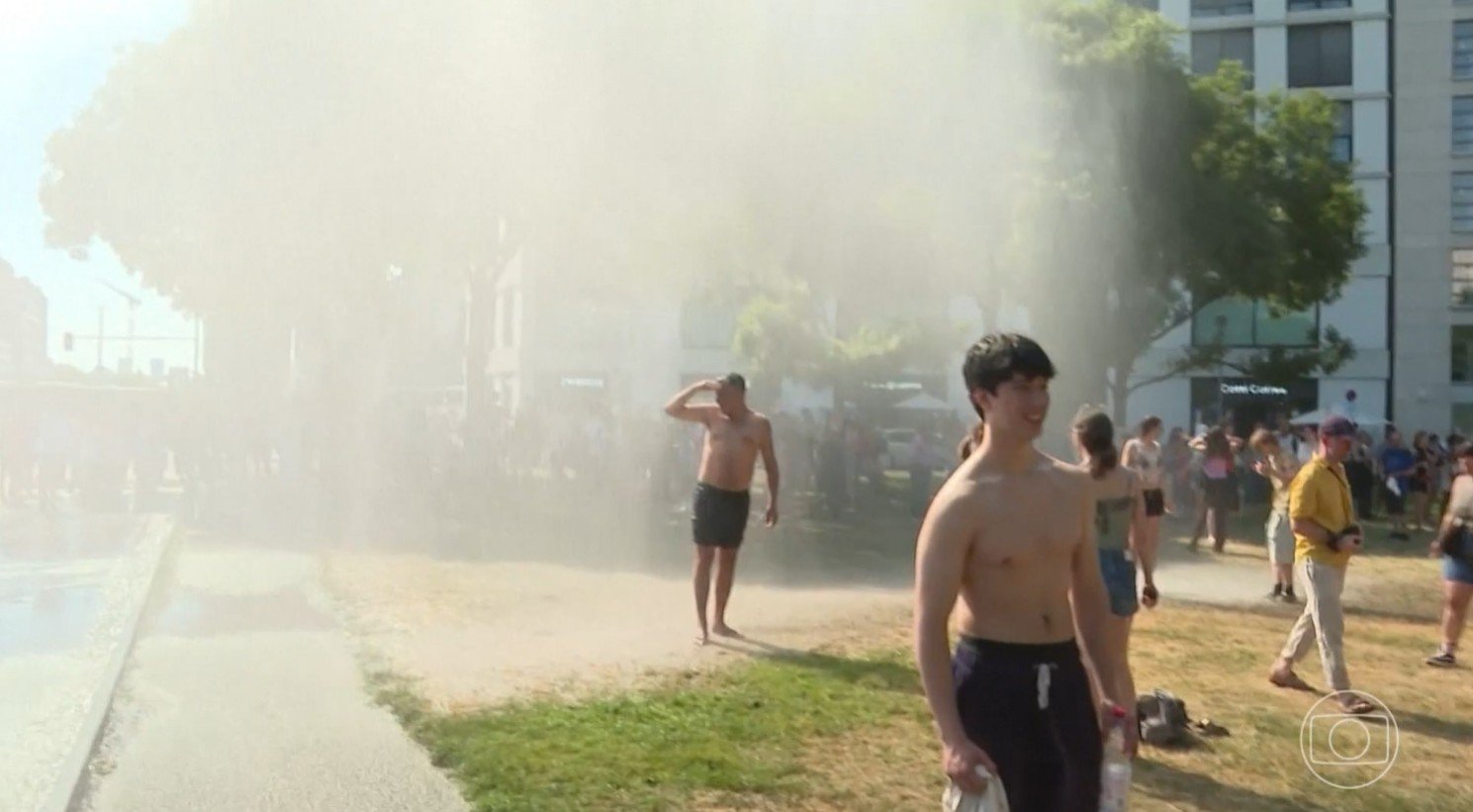 O que está por trás da onda de calor na Europa associada a 1.300 mortes