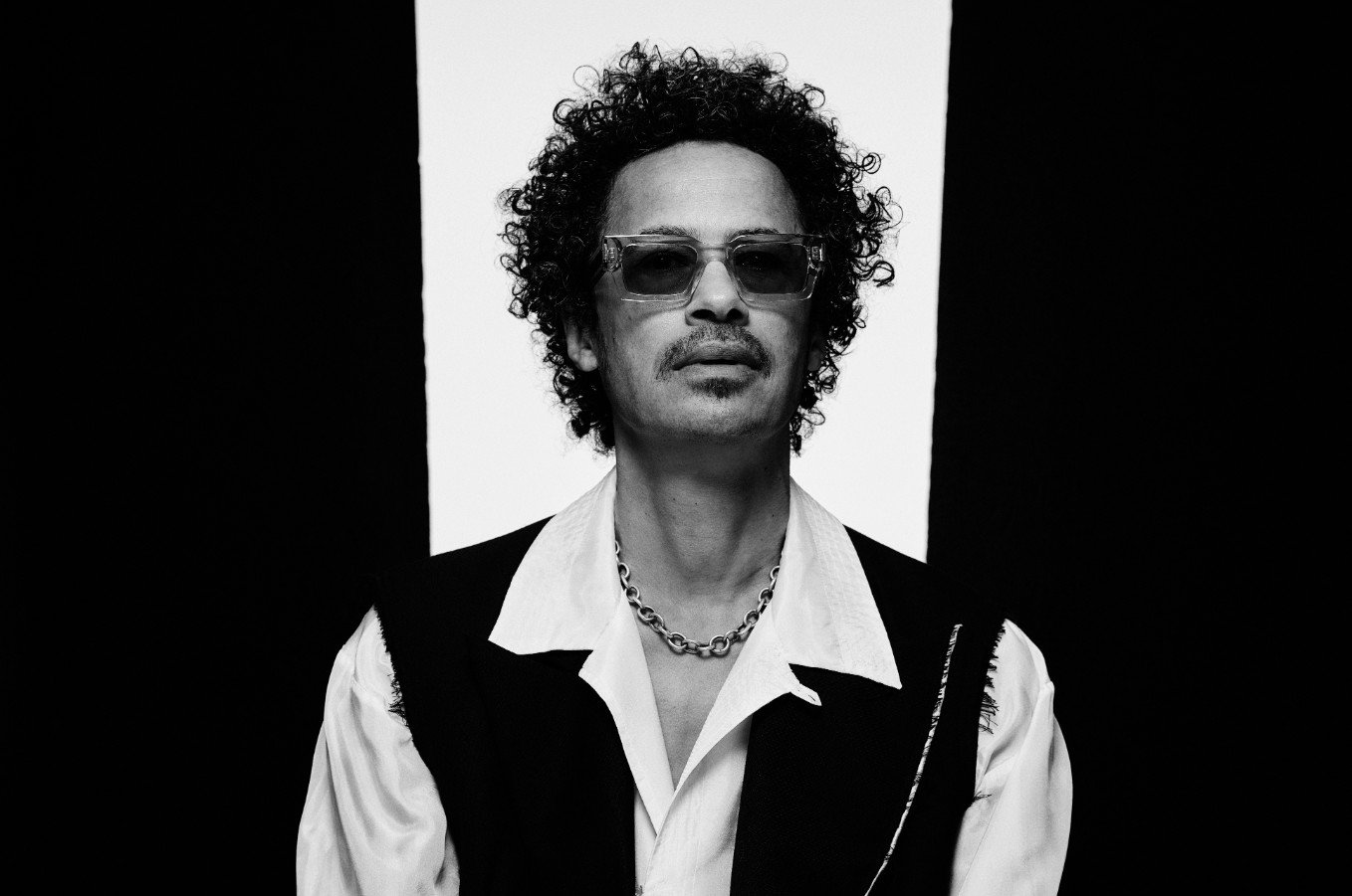 Dono do hit ‘Save tonight’, Eagle-Eye Cherry se apresenta neste domingo no Capital Moto Week