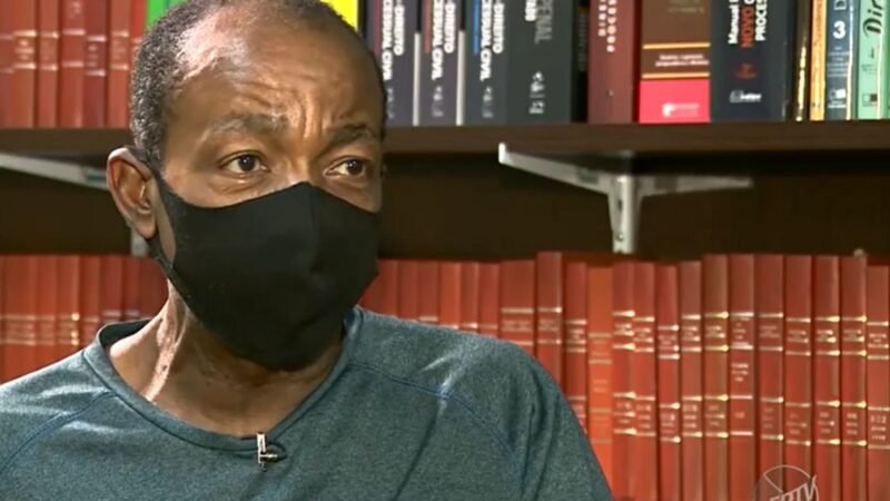 Justiça nega indenizações de R$ 262 milhões após cliente negro ter que tirar a roupa para provar que não furtou em mercado