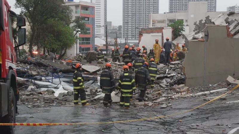 Prefeitura abre apuração sobre fiscalização de obra que desabou e deixou vítimas na Zona Leste de SP