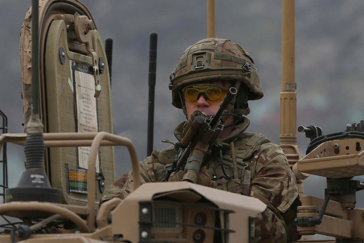 Chefe do Exército britânico diz que governo deve preparar população para tempos de guerra