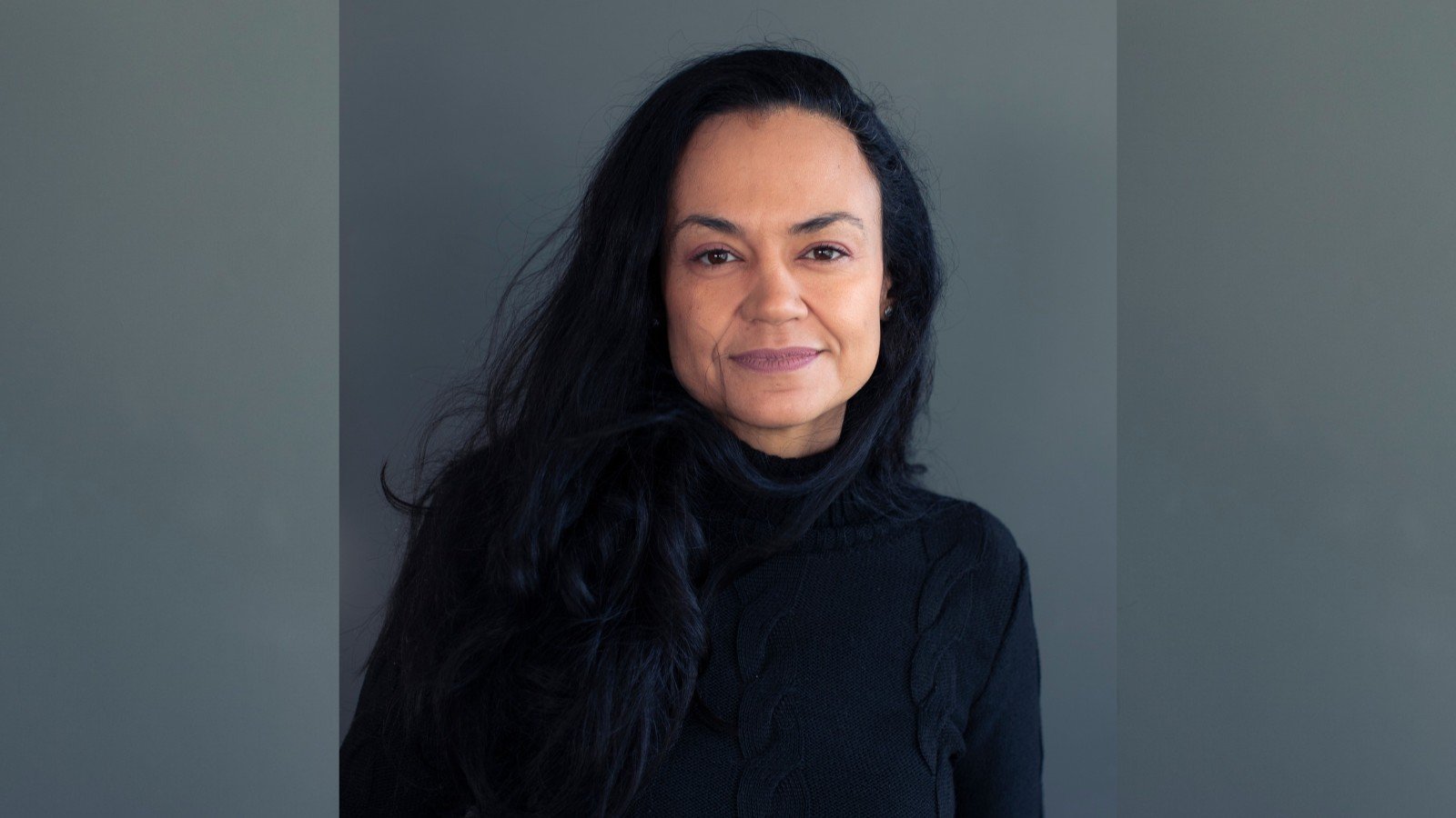 ‘Toda literatura é sobre experiência de estar vivo’, diz Paulliny Tort, autora do DF premiada por romance