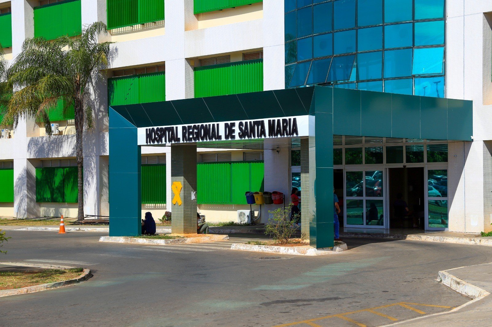 Enfermeiros denunciam sobrecarga no Hospital de Santa Maria, no DF: ‘Somos tirados do almoço para entrar em cirurgia’